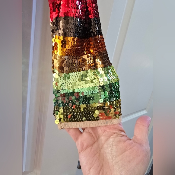 NWT!! Mac Duggal, Multicolor Long Sleeve Sequin Rainbow Dress, MSRP $598 - Picture 9 of 11